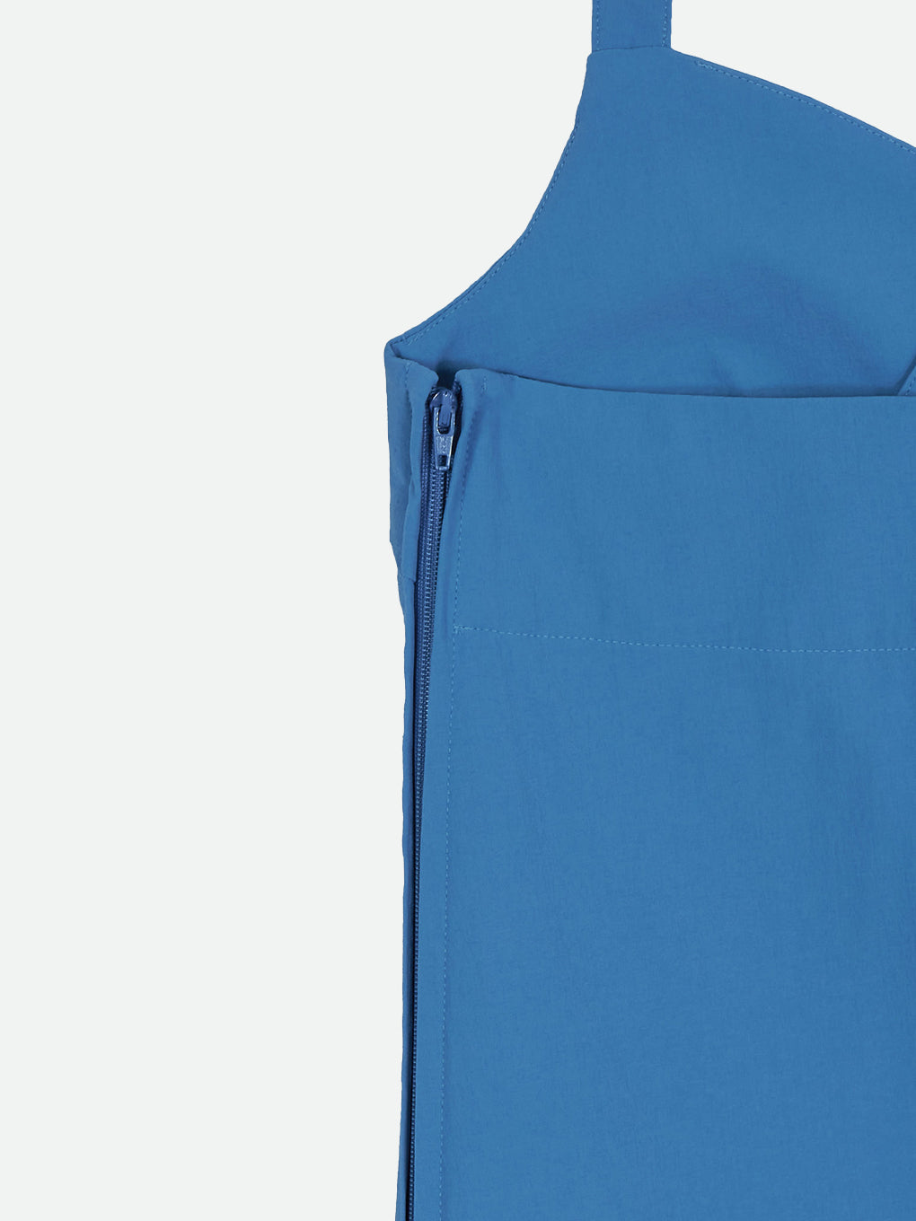 FREE SLEEVE CAMI BLOUSE