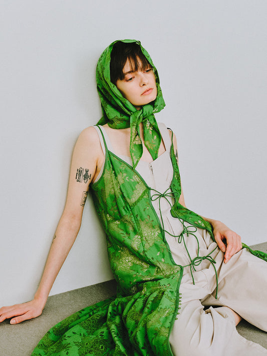 VINTAGE LIKE LACE DRESS WITH SCARF