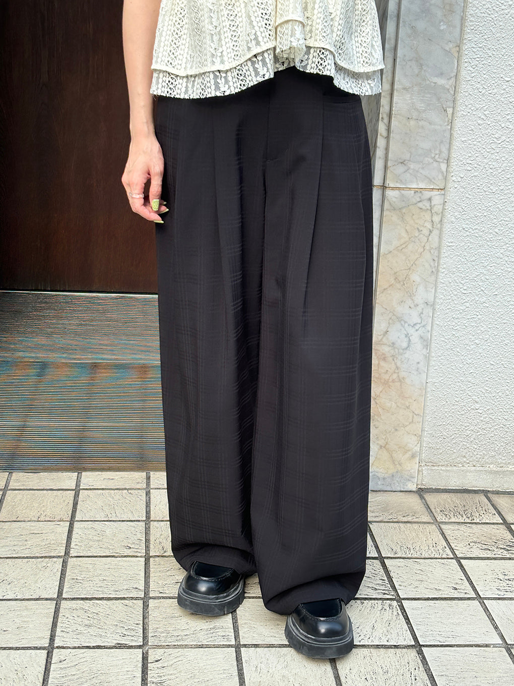 CHECK RELAX WIDE PANTS